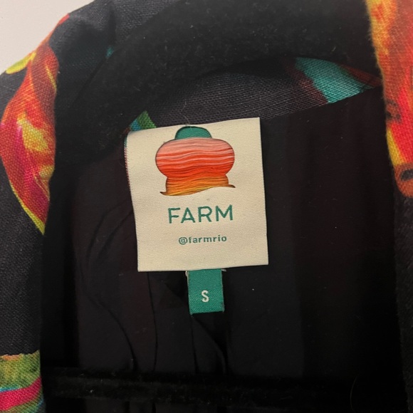 FARM Rio Linen Preta Banana Blazer | S - Picture 3 of 4